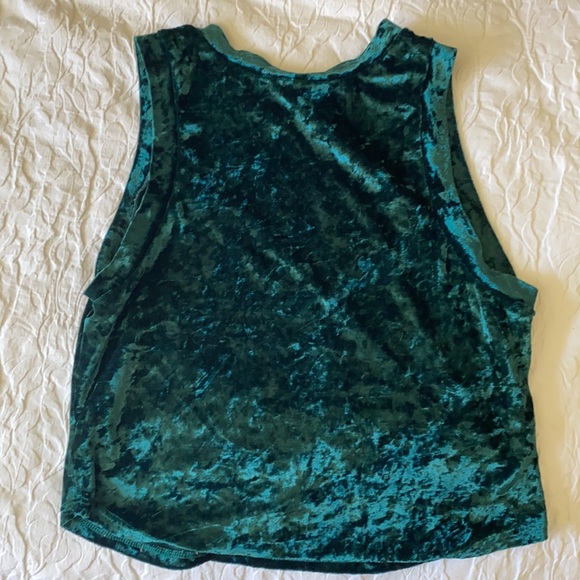 Green velvet plush tank - Picture 2 of 2